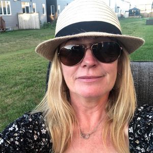 Meet your Posher, Donna